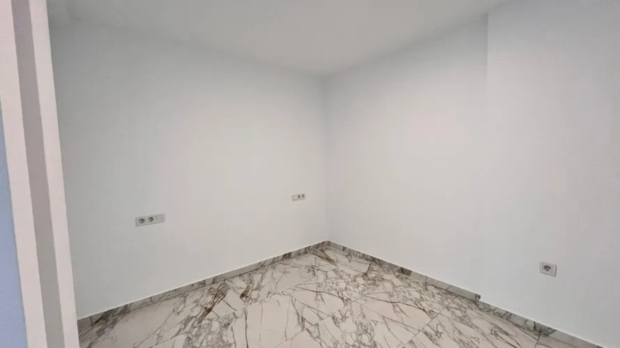 Apartamento de 1 dormitorio en Torrevieja, España No. 1388 № 4