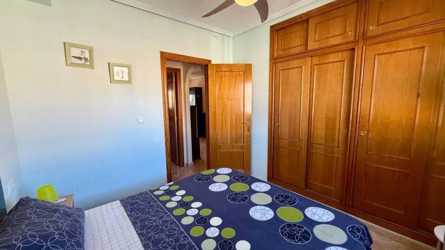 Apartamento de 2 dormitorios en Orihuela, España No. 1436 № 16