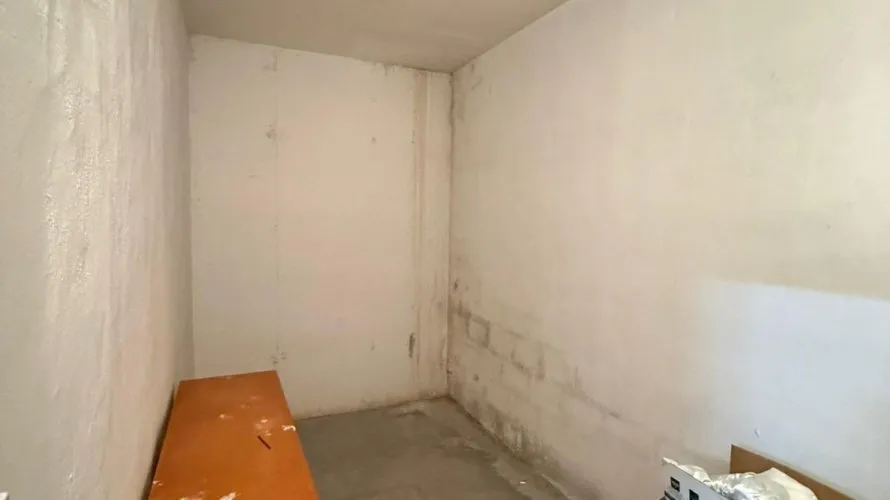 Depósito de en Finestrat, España No. 1515 № 2