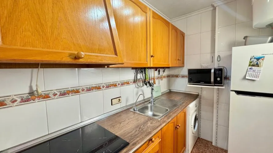 Ático de 2 dormitorios en Torrevieja, España No. 1421 № 26