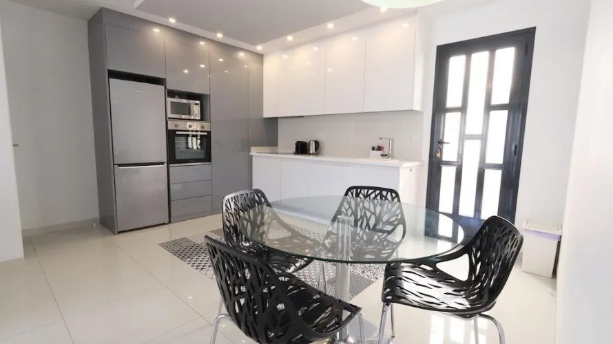 Apartamento de 2 dormitorios en Pilar de la Horadada, España No. 1346 № 17