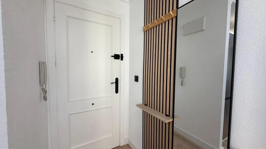 Apartamento de 2 dormitorios en Torrevieja, España No. 1437 № 3