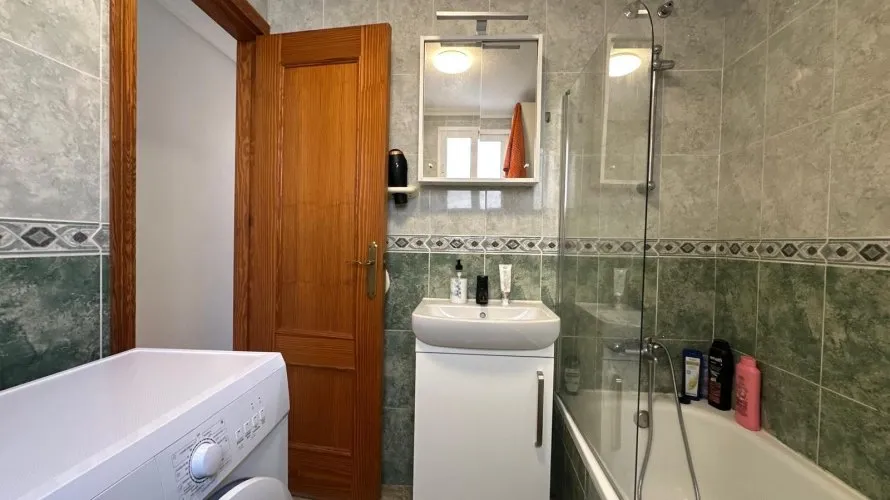 Apartamento de 1 dormitorio en Torrevieja, España No. 1471 № 8