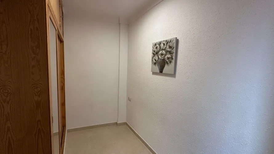 Apartamento de 2 dormitorios en Alicante, España No. 1508 № 18