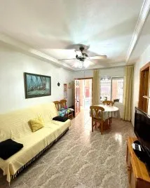 Apartamento de 3 dormitorios en Torrevieja, España No. 1452