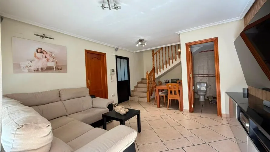 Сasa de 3 dormitorios en Torrevieja, España No. 1349 № 16