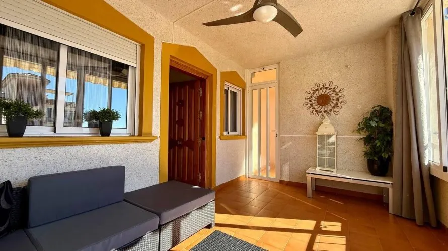Apartamento de 2 dormitorios en Orihuela, España No. 1436 № 22