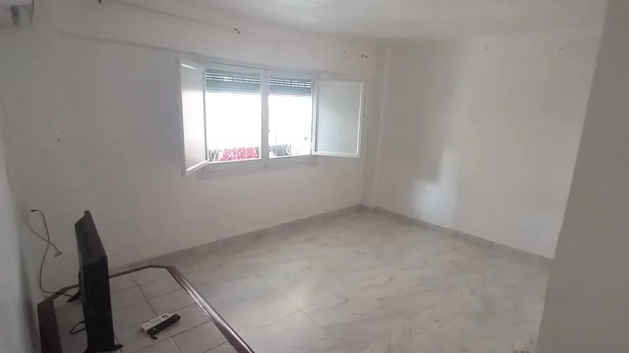 Apartamento de 3 dormitorios en Alicante, España No. 1496 № 2