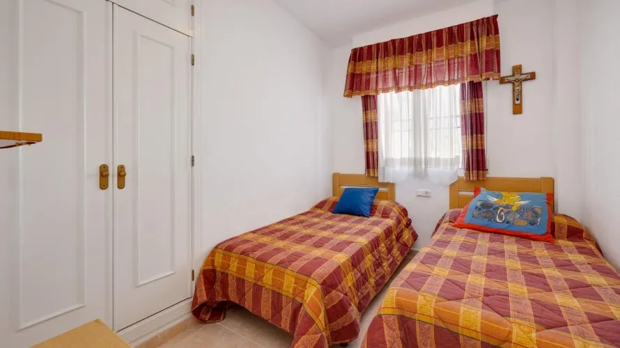 Bungalow de 60m² en Torrevieja, España No. 1565 № 12