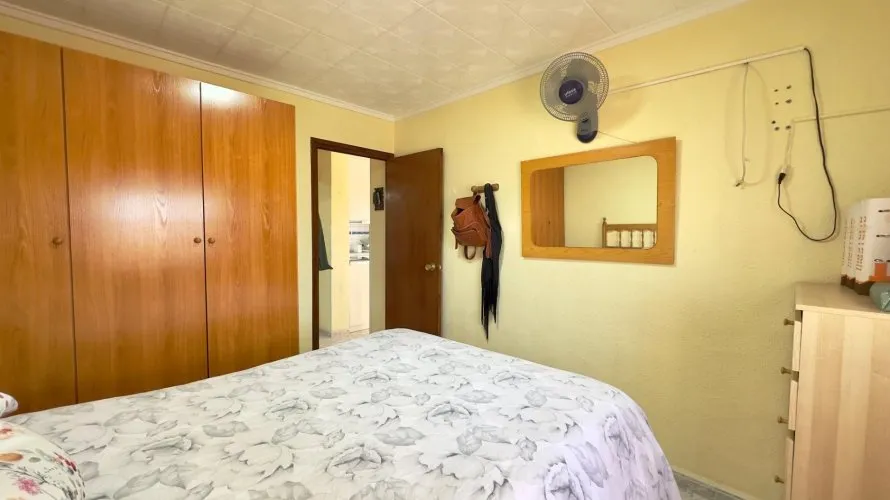 Bungalow de 1 dormitorio en Torrevieja, España No. 1551 № 12
