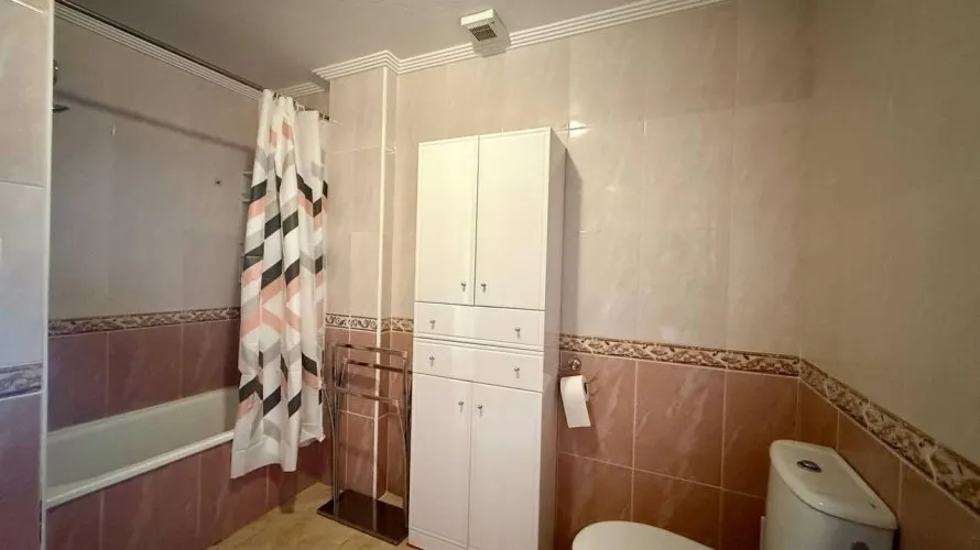 Apartamento de 2 dormitorios en Orihuela, España No. 1436 № 11