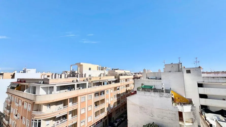 Ático de 1 dormitorio en Torrevieja, España No. 1483 № 11