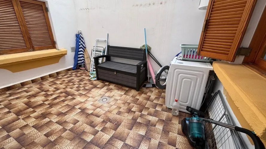 Apartamento de 1 dormitorio en Torrevieja, España No. 1298 № 10