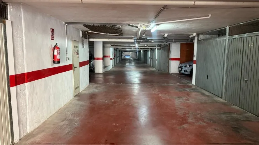 Garaje de 24m² en Torrevieja, España No. 1417 № 1