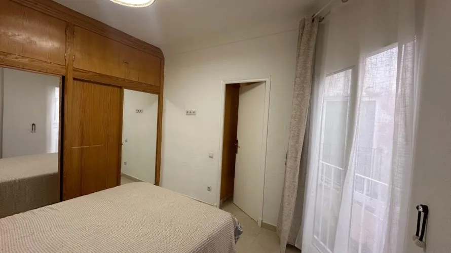 Apartamento de 2 dormitorios en Alicante, España No. 1508 № 19