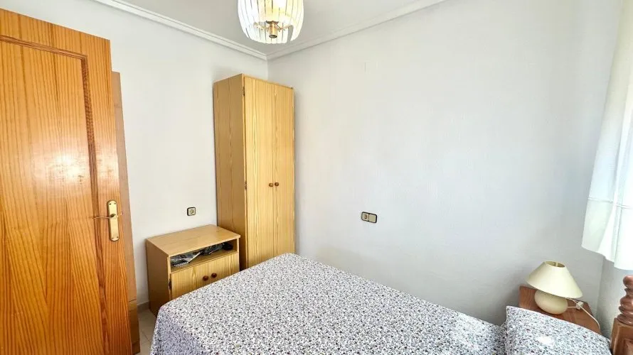 Ático de 2 dormitorios en Torrevieja, España No. 1524 № 1