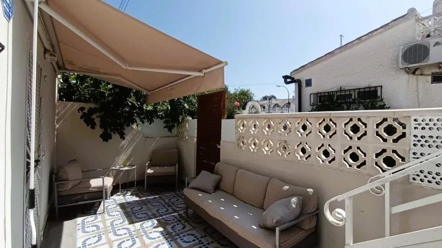 Bungalow de 1 dormitorio en Torrevieja, España No. 1566 № 25