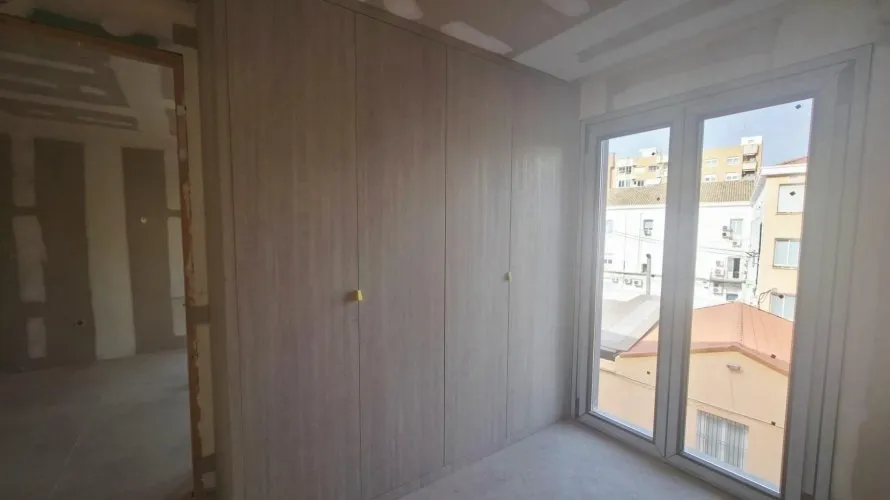 Apartamento de 2 dormitorios en Alicante, España No. 1301 № 20