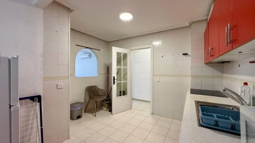 Apartamento de 2 dormitorios en Torrevieja, España No. 1433 № 7