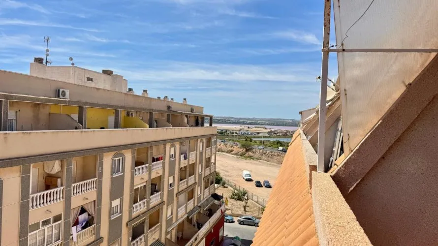 Ático de 2 dormitorios en Torrevieja, España No. 1421 № 6