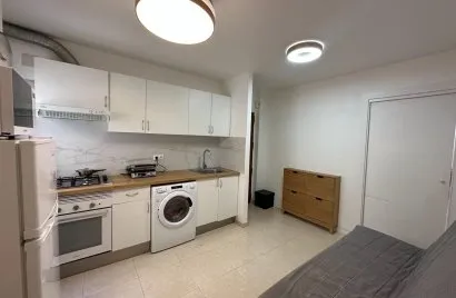 Apartamento de 2 dormitorios en Alicante, España No. 1508