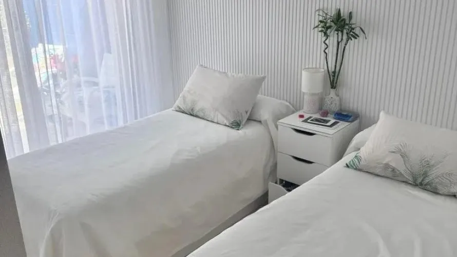 Apartamento de 1 dormitorio en Torrevieja, España No. 1350 № 6