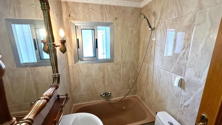 Apartamento de 83m² en Alicante, España No. 1593 № 12