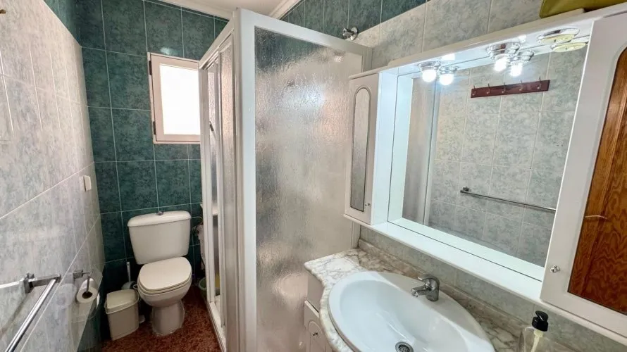 Ático de 2 dormitorios en Torrevieja, España No. 1421 № 12