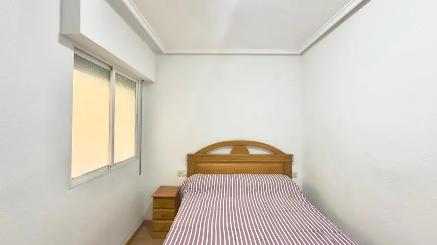 Apartamento de 2 dormitorios en Torrevieja, España No. 1470 № 19