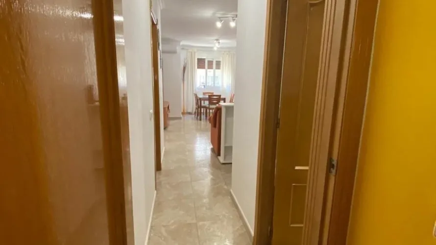 Apartamento de 2 dormitorios en Torrevieja, España No. 1450 № 1