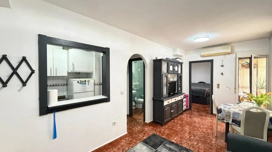 Apartamento de 1 dormitorio en Torrevieja, España No. 1467 № 25