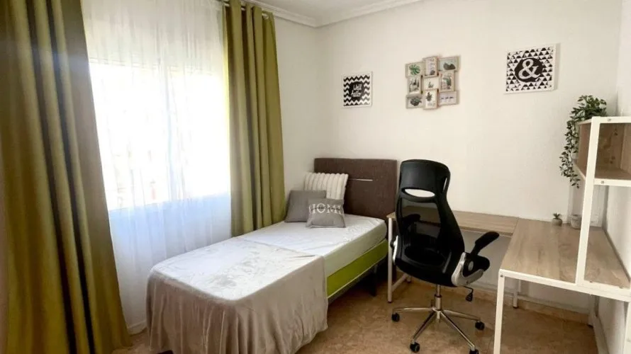 Apartamento de 1 dormitorio en Torrevieja, España No. 1473 № 5