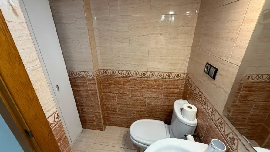 Apartamento de 2 dormitorios en Torrevieja, España No. 1564 № 22