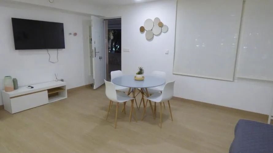 Propiedad comercial de 50m² en Alicante, España No. 1395 № 3