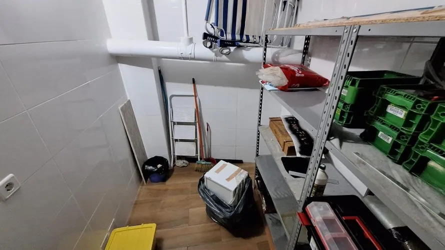 Depósito de 7m² en Torrevieja, España No. 1446 № 2