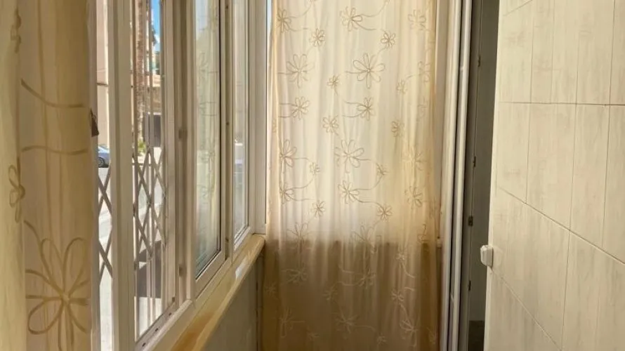 Apartamento de 2 dormitorios en Alicante, España No. 1561 № 13