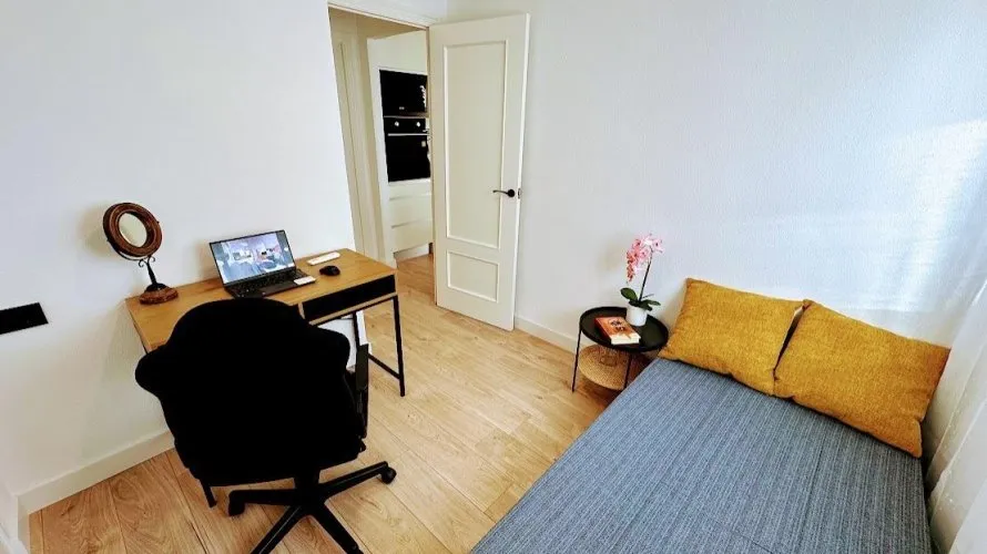 Apartamento de 2 dormitorios en Torrevieja, España No. 1437 № 6