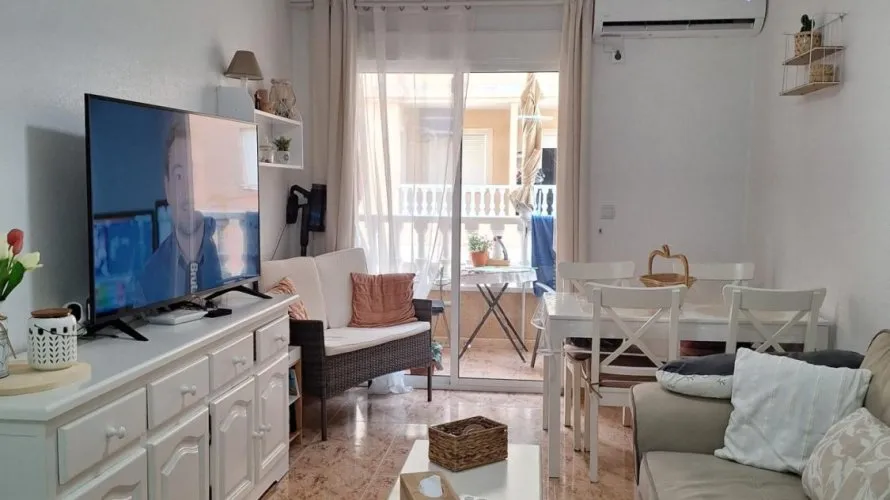 Apartamento de 1 dormitorio en Torrevieja, España No. 1628 № 22