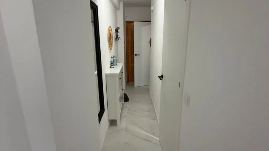 Apartamento de 1 dormitorio en Torrevieja, España No. 1486 № 16