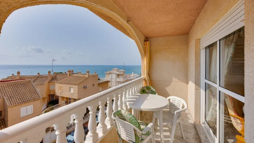 Apartamento de 70m² en Torrevieja, España No. 1645 № 19