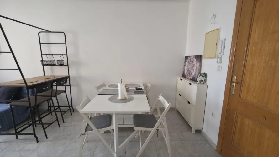 Apartamento de 1 dormitorio en Torrevieja, España No. 1671 № 10
