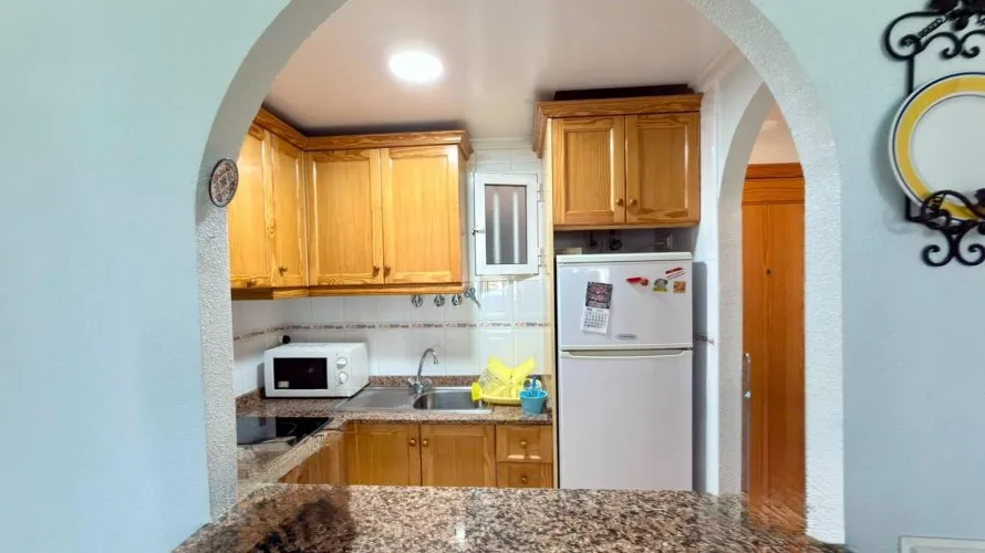 Apartamento de 1 dormitorio en Villajoyosa, España No. 1698 № 14