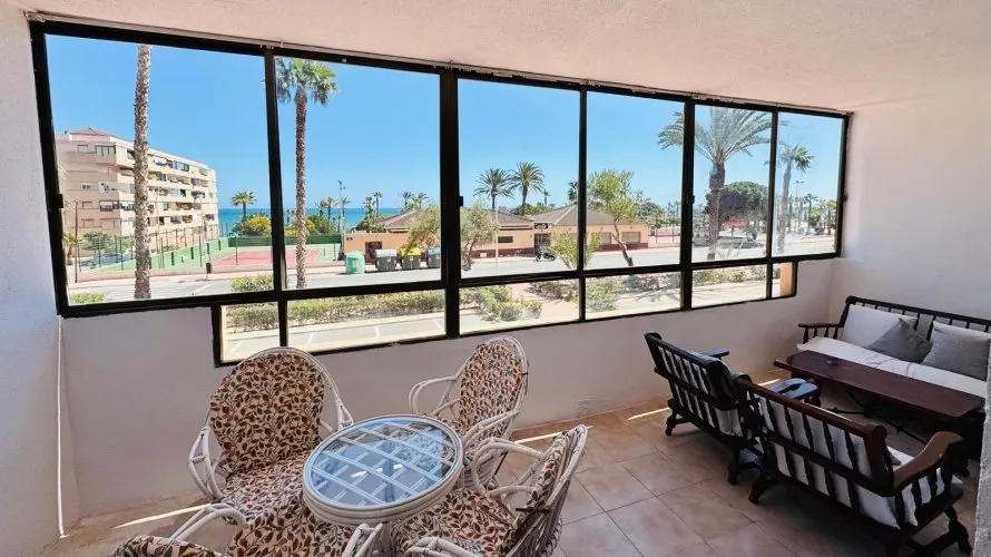 Apartamento de 80m² en Torrevieja, España No. 1714 № 4