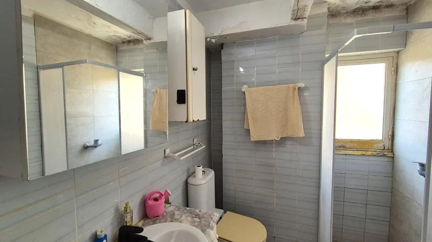 Apartamento de 1 dormitorio en Alicante, España No. 1697 № 1
