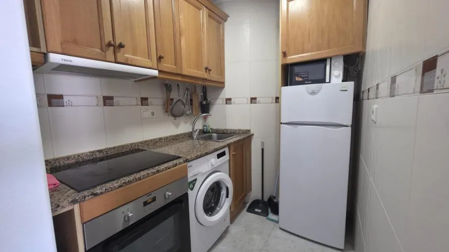 Apartamento de 1 dormitorio en Torrevieja, España No. 1671 № 11