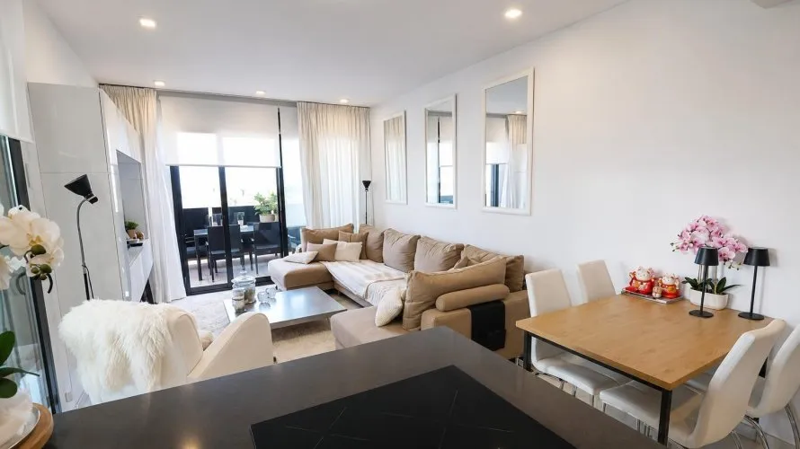 Apartamento de 3 dormitorios en Torrevieja, España No. 1705 № 10