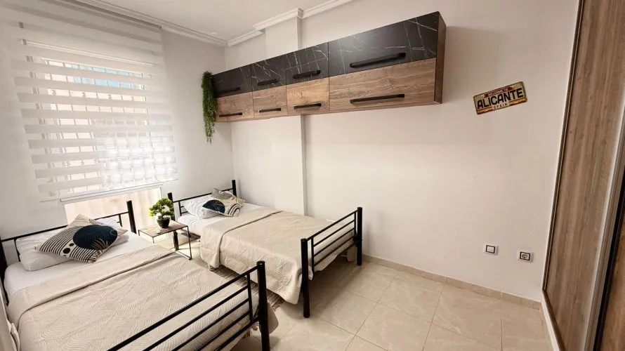 Apartamento de 1 dormitorio en Torrevieja, España No. 1719 № 14