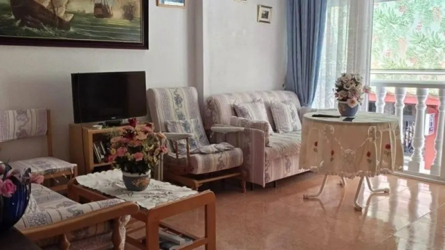 Apartamento de 1 dormitorio en Torrevieja, España No. 1669 № 5
