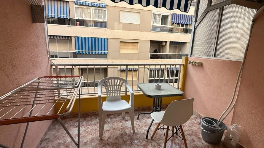Apartamento de 1 dormitorio en Torrevieja, España No. 1731 № 15