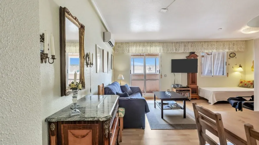 Apartamento de 60m² en Torrevieja, España No. 1646 № 15